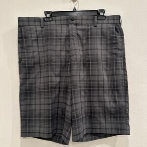 Nike Men's Gray Black Plaid Golf Shorts Size 38 Dri-Fit Performance Polyester